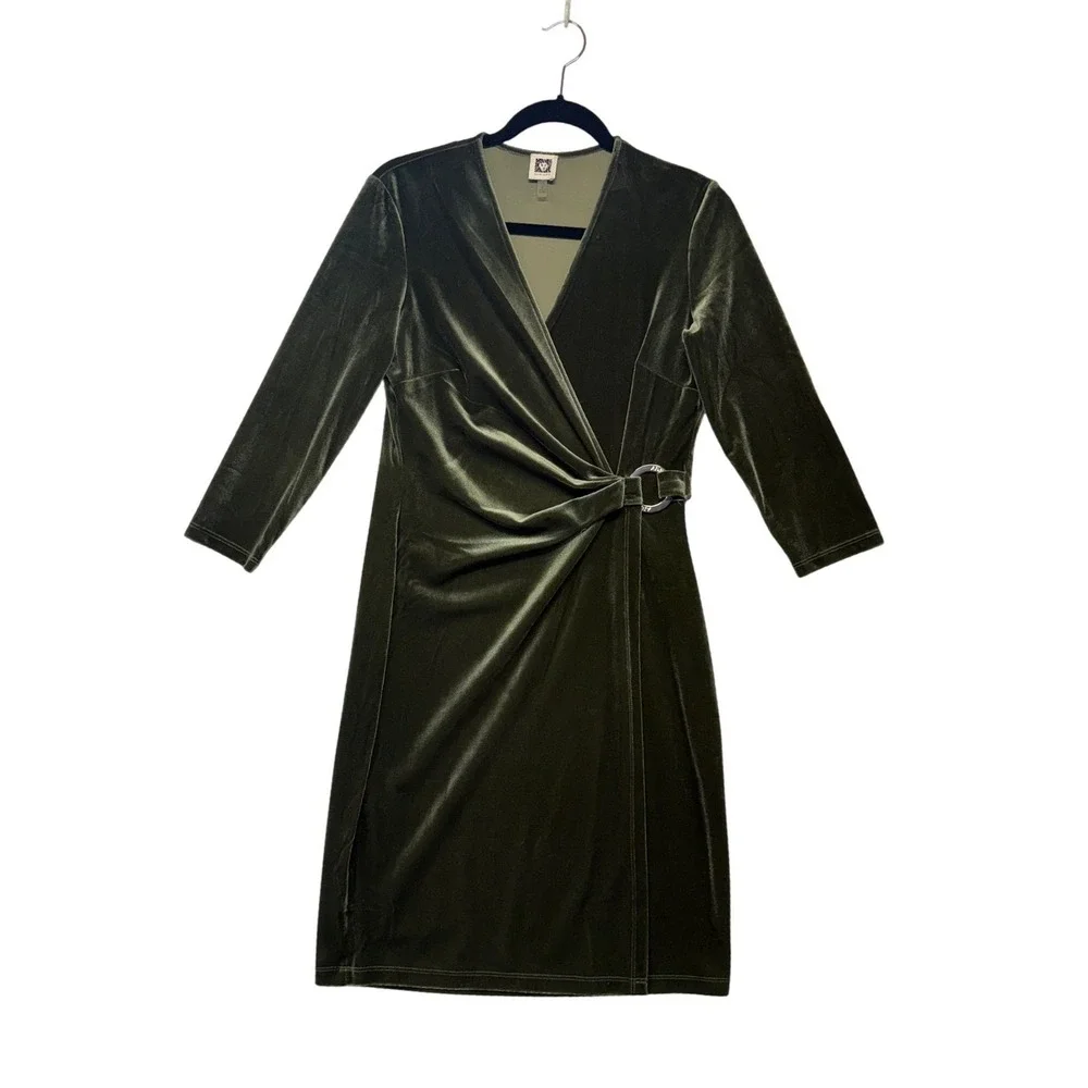 Anne Klein Womens Green Velvet Wrap Dress 3/4 Sleeve Buckle Detail Knee Length 6